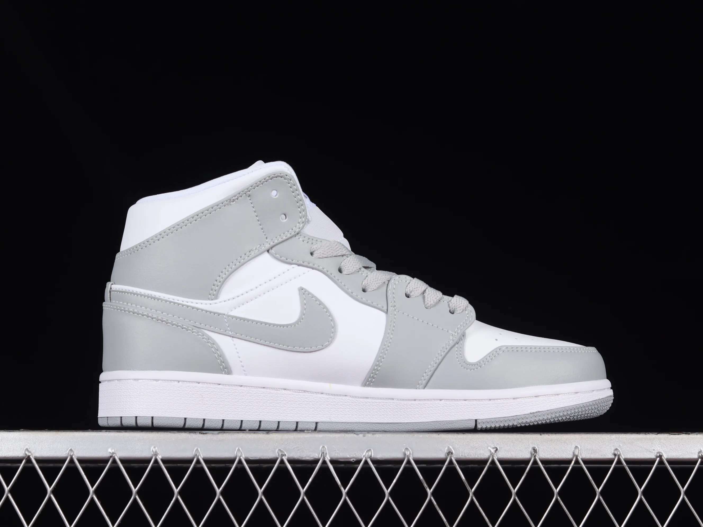 All categories Air Jordan Jordan series basketball shoes Air Jordan 1 Mid Air Jordan 1 Mid "Grey Sail" AJ Joe 1 New White Gray China Basketball Shoes BQ6472-115